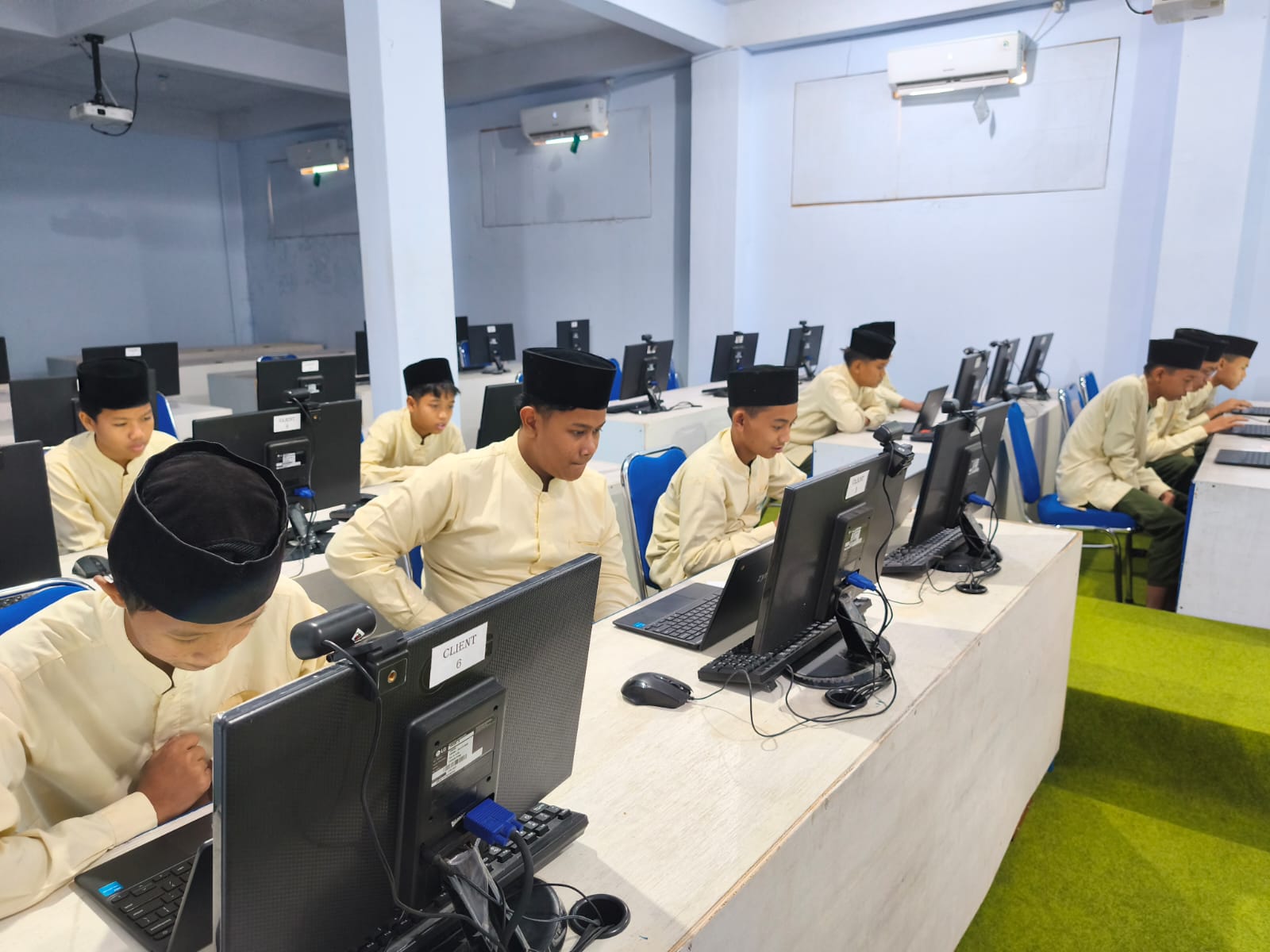 Perangkat Komputer